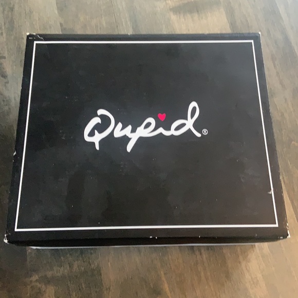 Qupid wedge booties size 8.5 - Picture 6 of 7